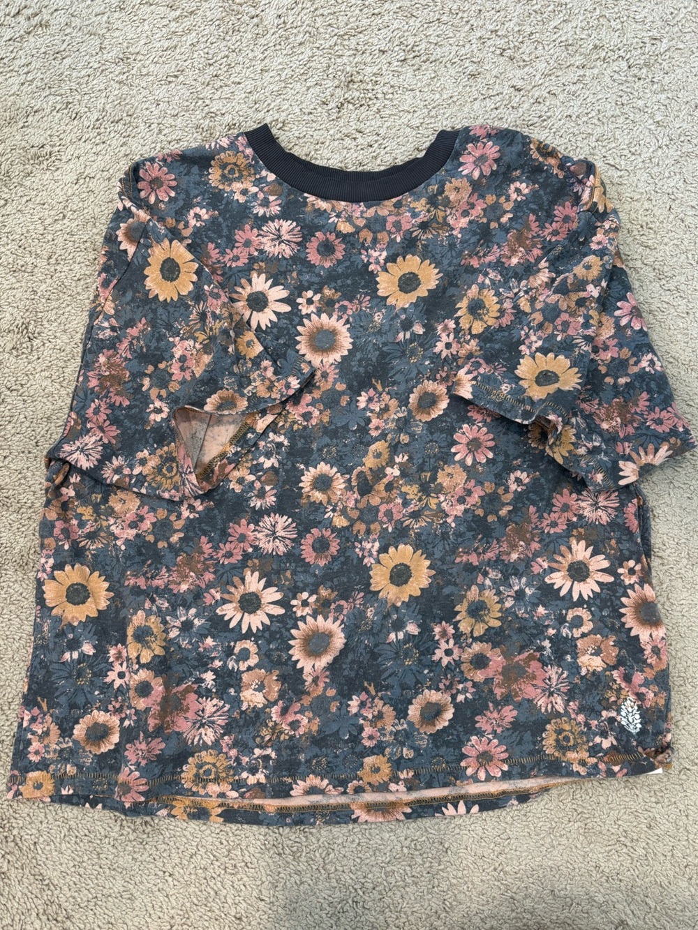 Free people tackle tee